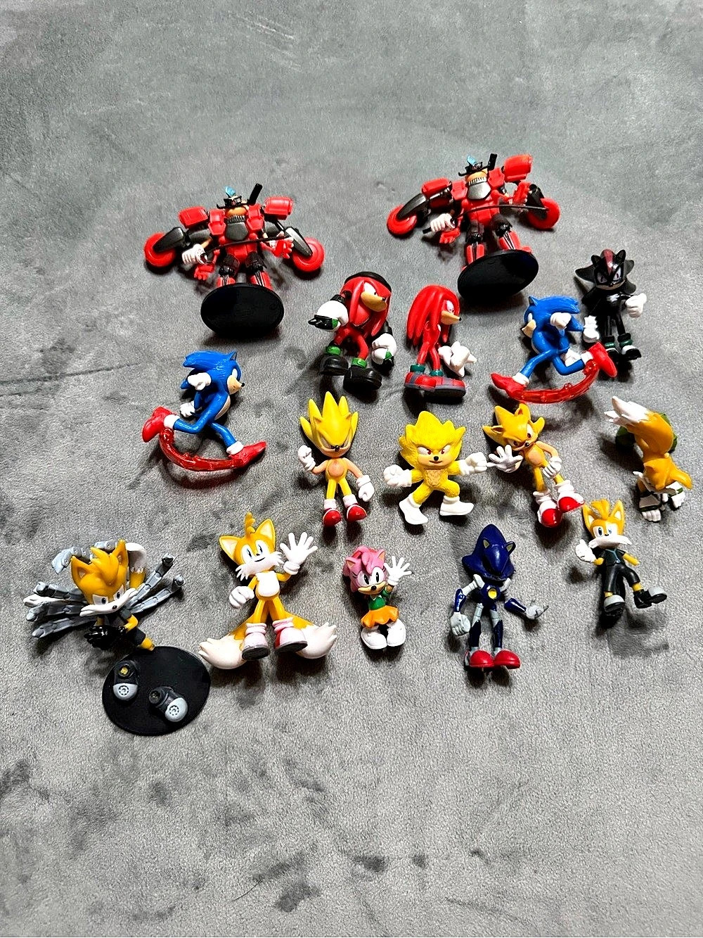 SEGA Assorted Character Action Figures Set